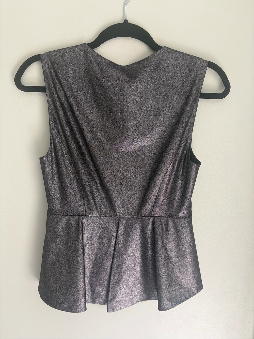 BCBGMaxAzria Shimmery Gunmetal Zip-Front Peplum Top Size XS NWT - Picture 2 of 8